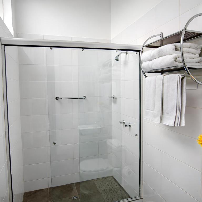 Mint Hotel - Superior Double Room - 7