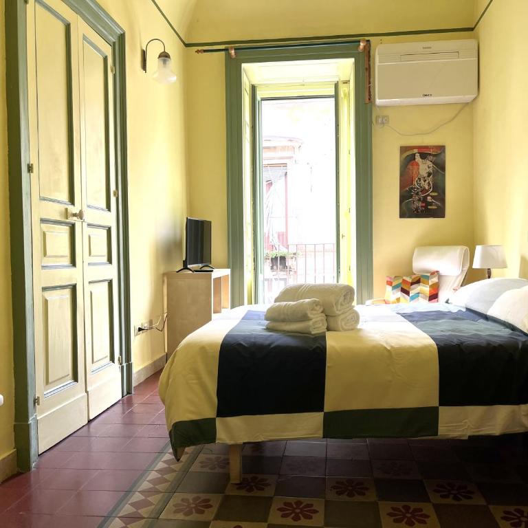 Zhara Buda - Two-Bedroom Apartment - 1