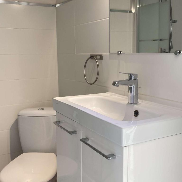 Studio 2 places avec climatisation et wifi à Balaruc-les-Bains - FR-1-553-111 - Studio - 7