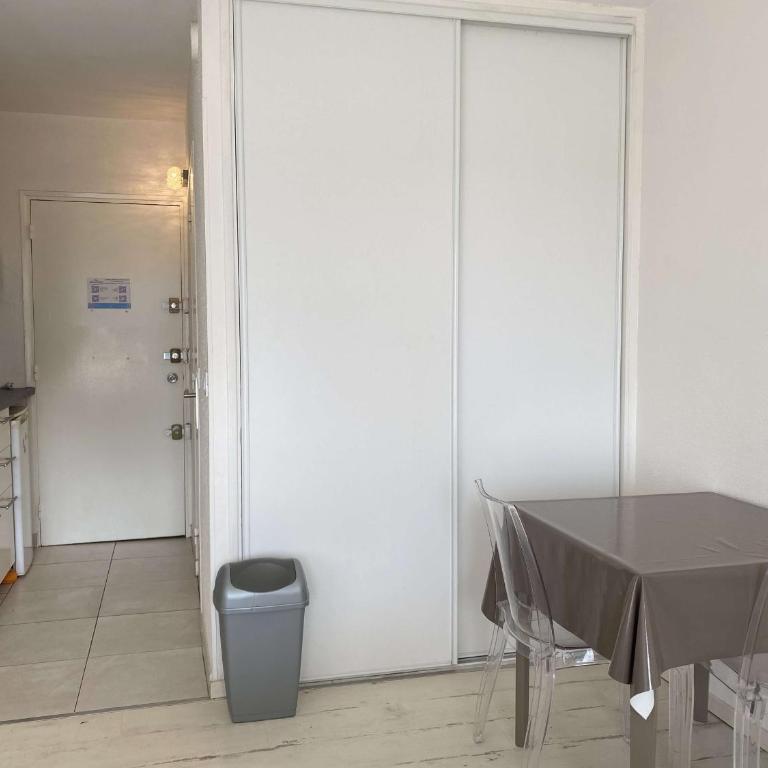 Studio 2 places avec climatisation et wifi à Balaruc-les-Bains - FR-1-553-111 - Studio - 9