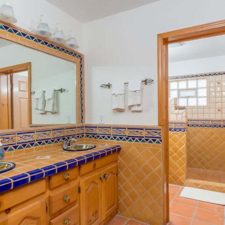 Spacious Las Conchas Home l Casa de las Garzas - Apartment - 13