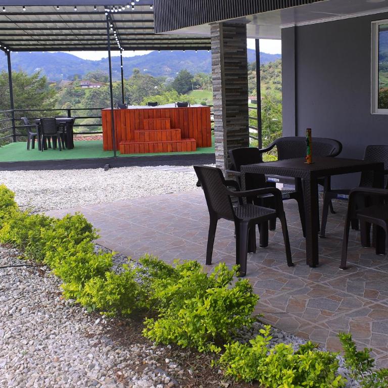 Preciosa Finca con Increíble vista frente al embalse de Guatapé con jacuzzi - Casa Vacacional de 3 dormitorios - 36