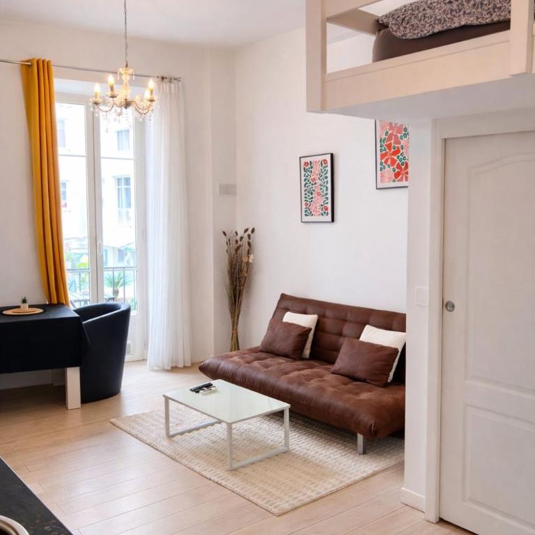 Appartement central avec balcon - Appartement 1 Chambre - 1
