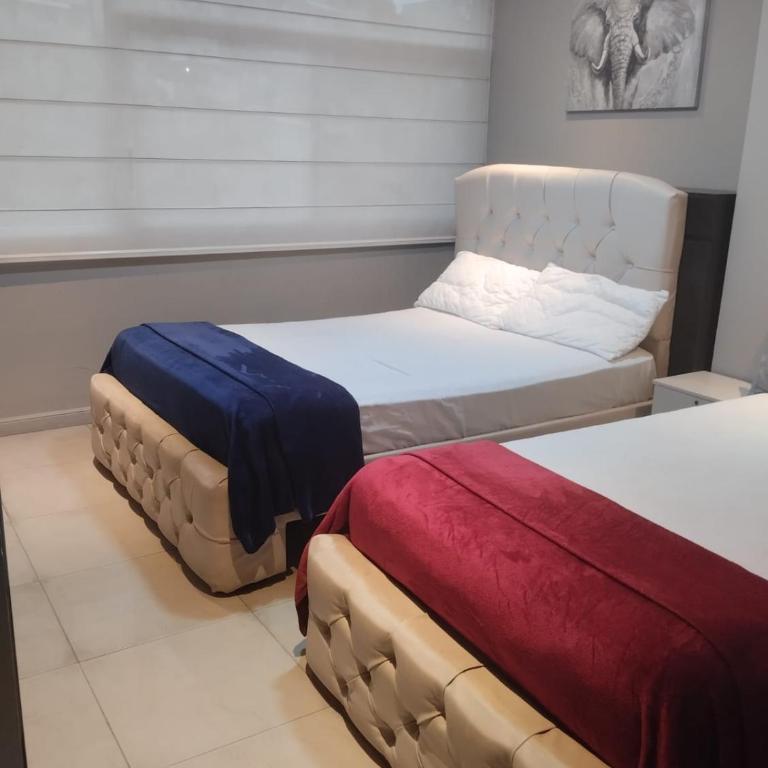 departamento de tres camas - Two-Bedroom Apartment - 1