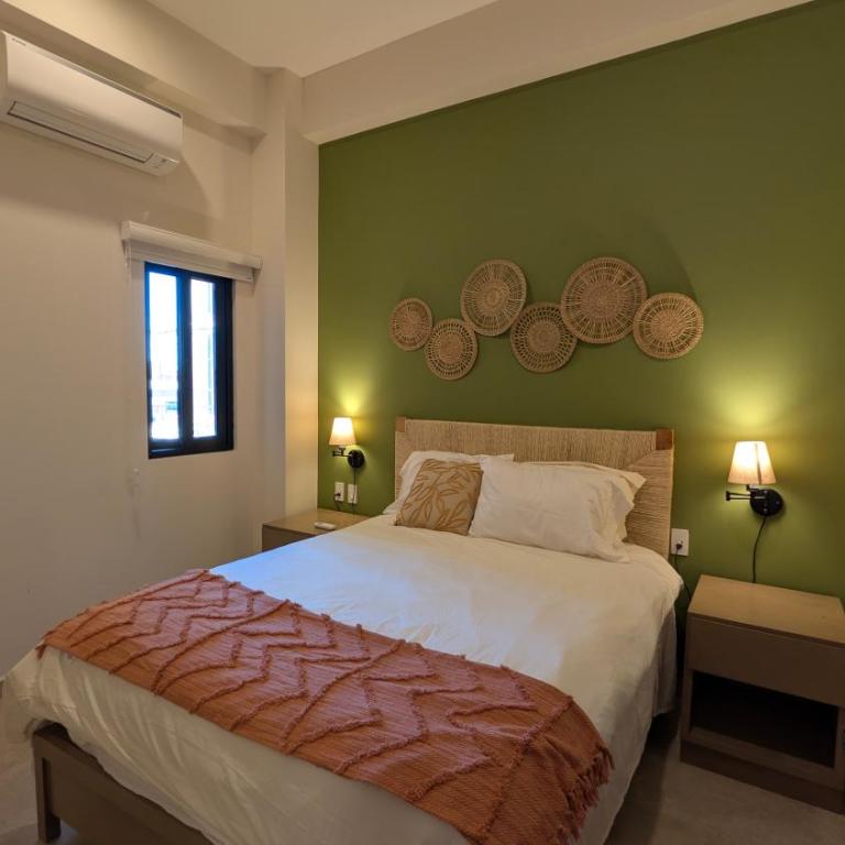 Vista Cortes 2BR 2BA Condo - Walk to the Malecon! - Apartamento de 2 dormitorios - 15