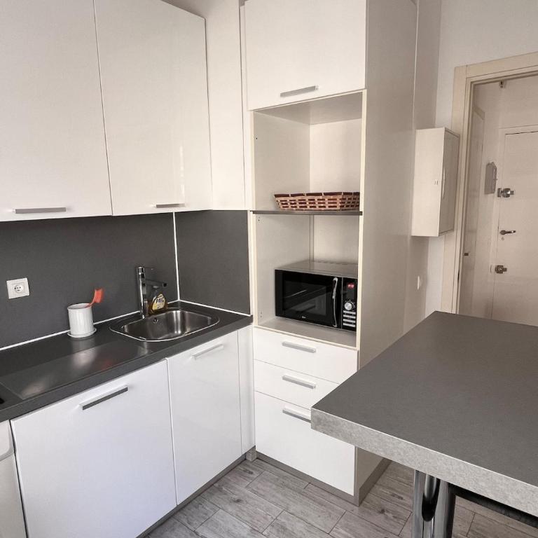 Studio in the center of Menton - Appartamento con Balcone - 10