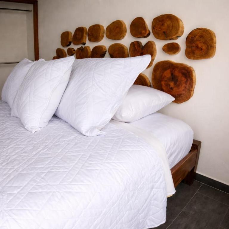 Habitación cama Queen baño compartido - Double Room - 4