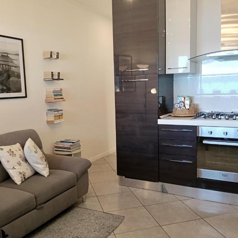 Lake Como PORTO VECCHIO - Charming Lakefront Apartment in the Heart of Domaso - Appartamento con 1 Camera da Letto - 6
