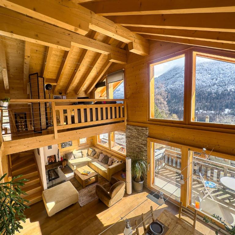 Chalet Boder - Vue MontBlanc - Cheminée - Three-Bedroom Chalet - 1