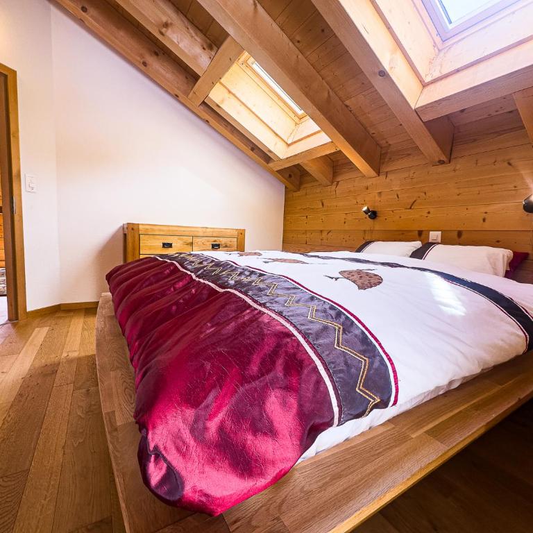 Chalet Boder - Vue MontBlanc - Cheminée - Three-Bedroom Chalet - 24
