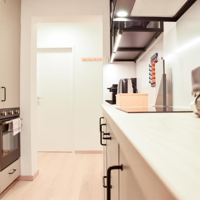 Zentral in Kempten - 3 Schlafzimmer - 6 Gäste - Großzügig - Appartamento con 3 Camere da Letto - 18