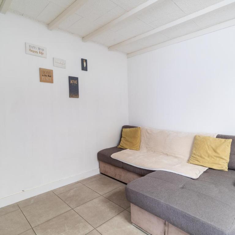 Maison 8 PERS - Plage 8min - Parc Expo- Arena-Centre ville - Maison 3 Chambres - 16