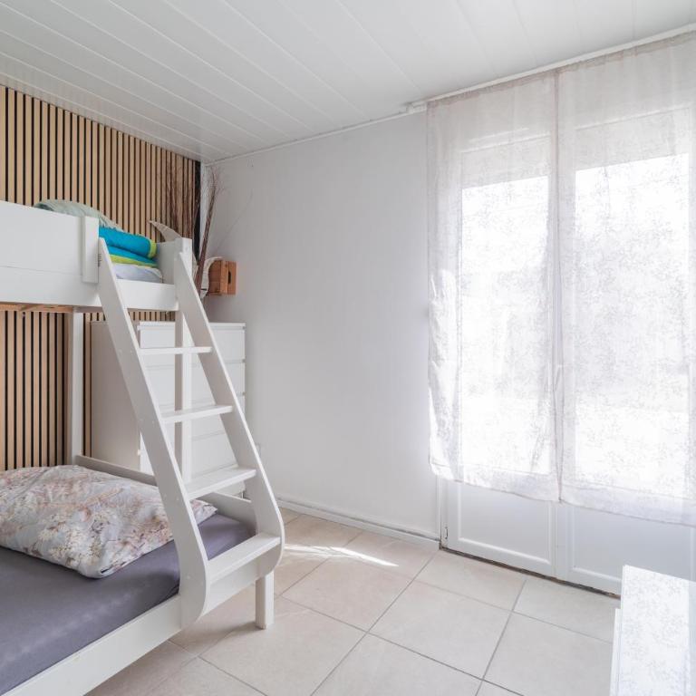 Maison 8 PERS - Plage 8min - Parc Expo- Arena-Centre ville - Maison 3 Chambres - 24