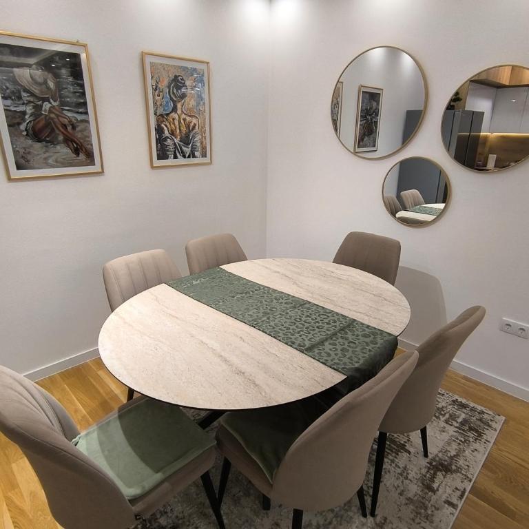Apartment Prestige - Two-Bedroom Apartment - 7