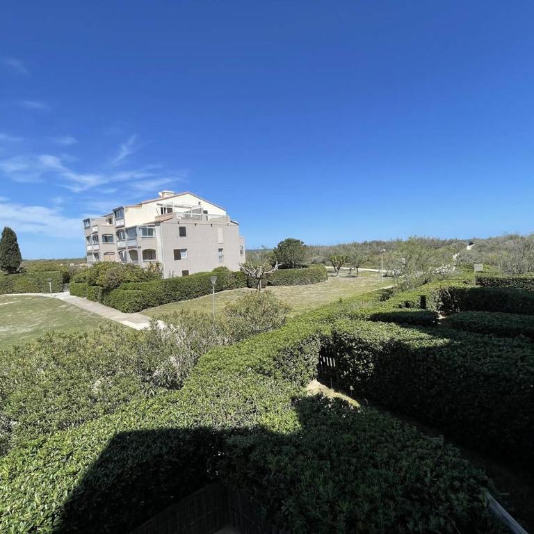 Saint-Cyprien: T2 cabine rénové 6 pers, piscine, parking, à 100m de la plage - FR-1-106-80 - Apartment - 9