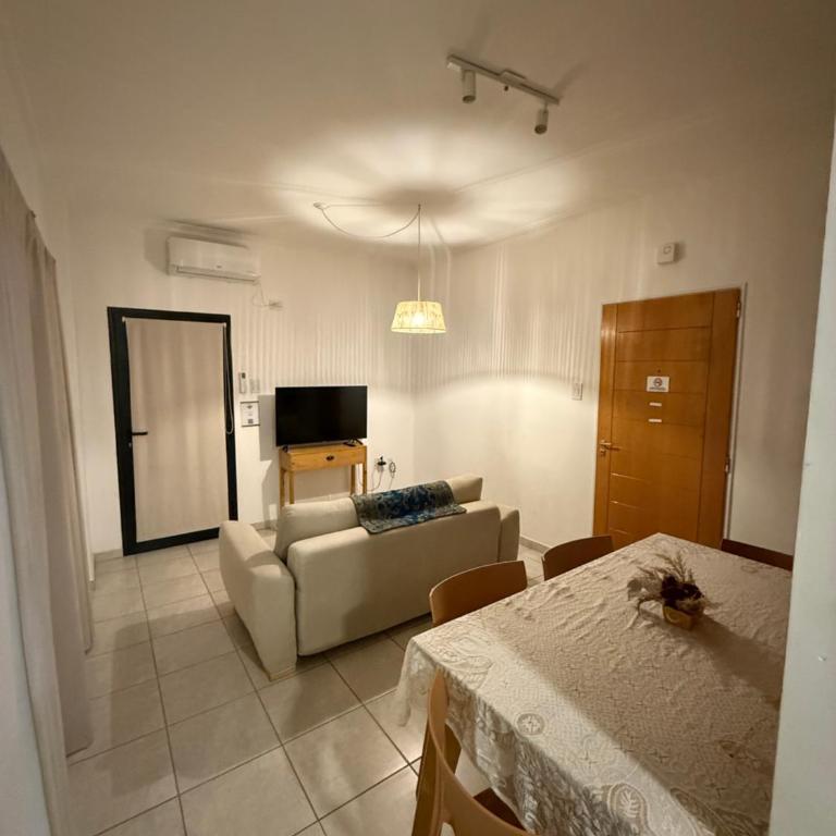 Aura piso 14 y 4 con cochera, a metros del shopping, casino y el puerto!! - One-Bedroom Apartment with Balcony and City View - 12