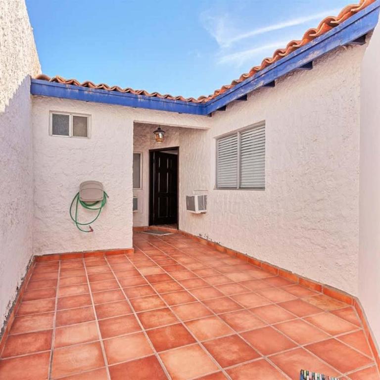 Beautiful Beachfront Condo Olas I 16 - Apartamento - 18