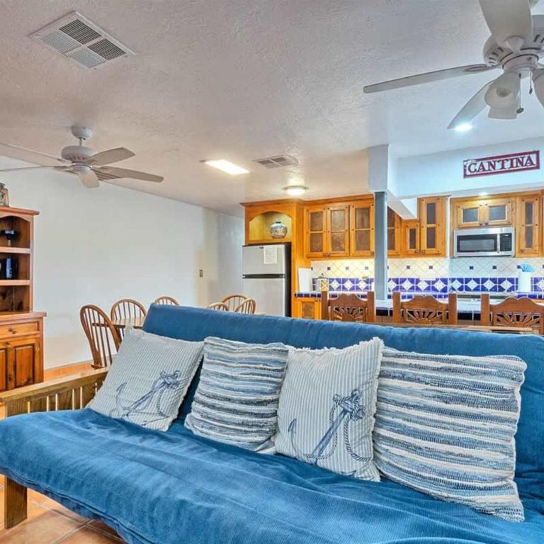 Beautiful Beachfront Condo Olas I 16 - Apartamento - 26