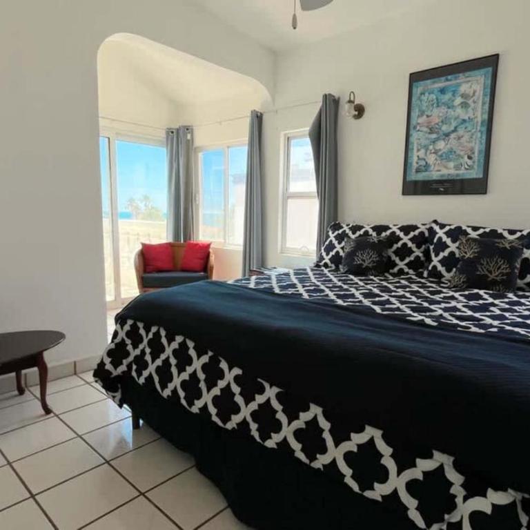 Serene oceanview home Vista del Mar - Apartment - 5