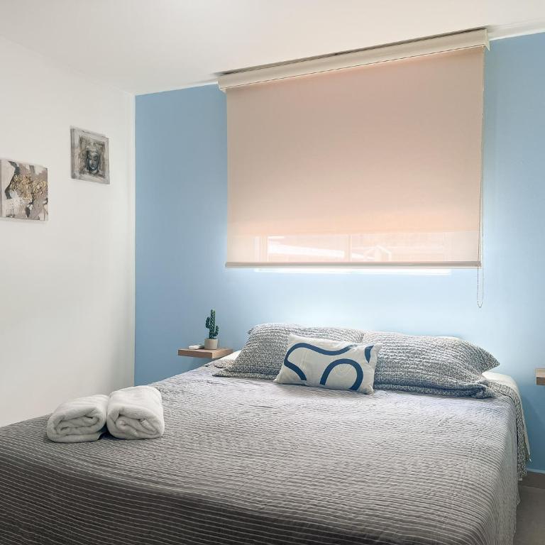 Comodo 2 cuartos AC y piscina - Two-Bedroom Apartment - 6