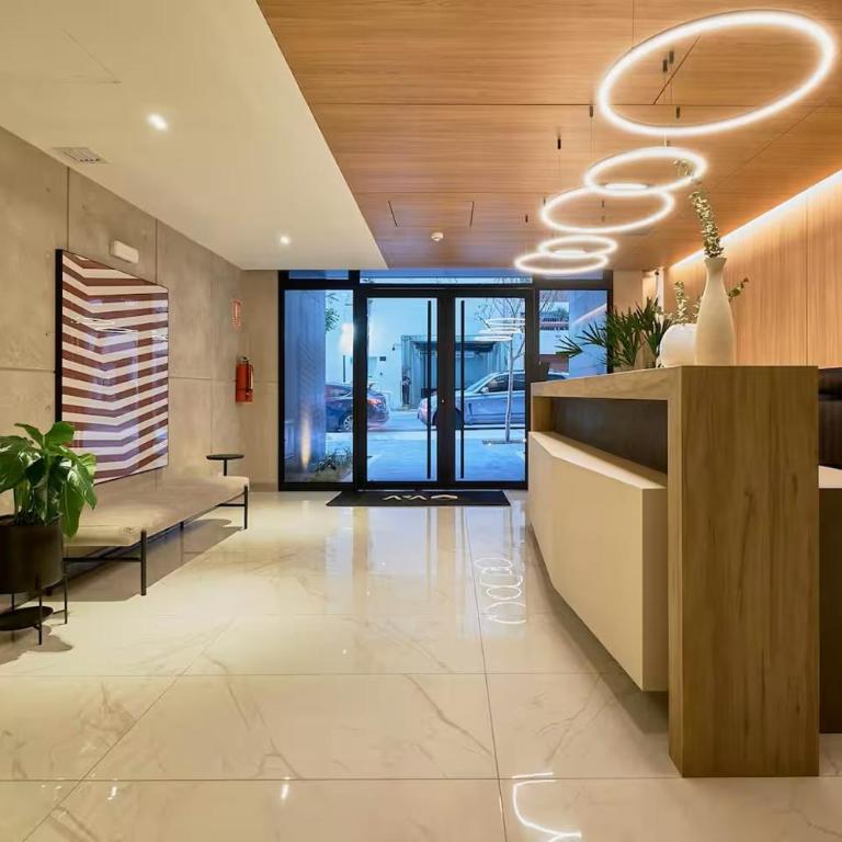 Modern 2BR in Miraflores, Pool, Walk to Larcomar - Apartamento de 2 dormitorios - 42