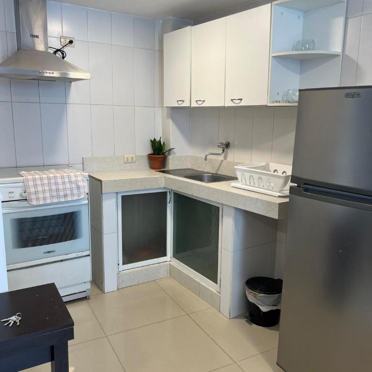 Cómoda suite a dos pasos del mar - One-Bedroom Apartment - 8