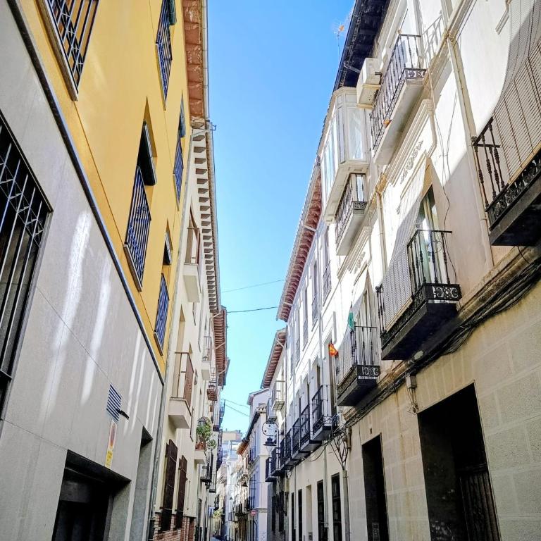 Apartamento Casa Inés Granada - Three-Bedroom Standard Apartment - 44