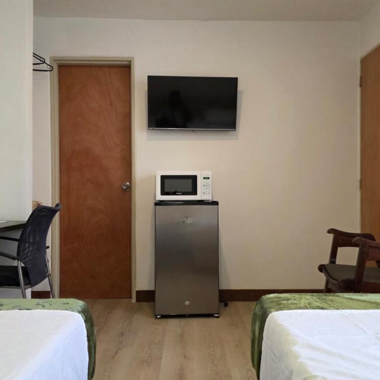 ABC-53 Housing - Twin Room with Private Bathroom - 3