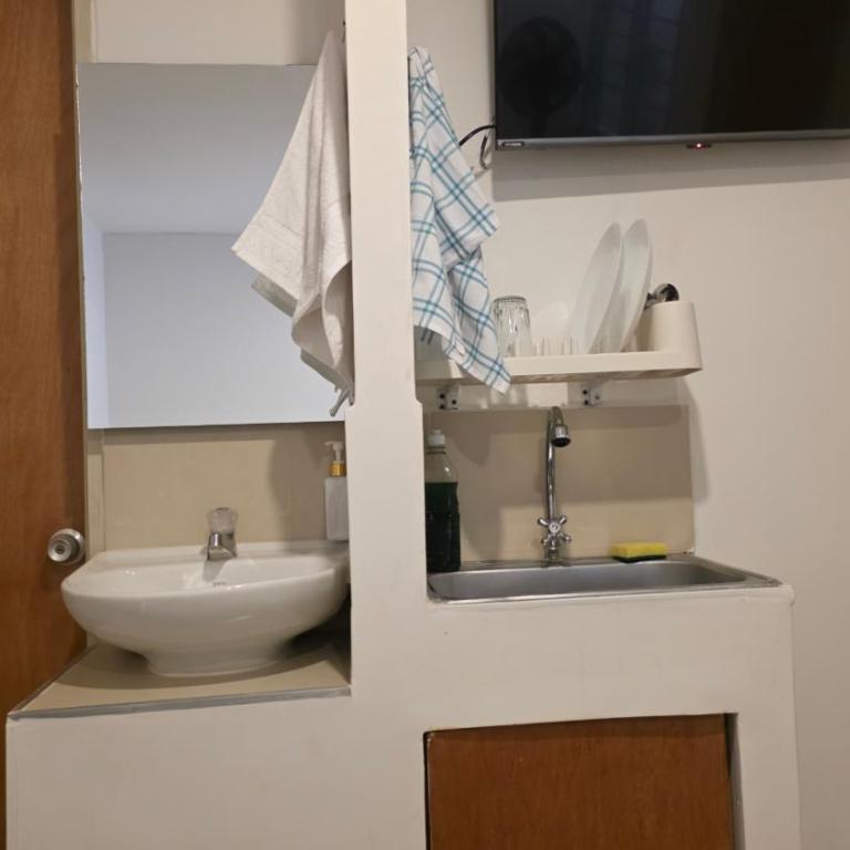 ABC-53 Housing - Double Room with Private Bathroom - 4