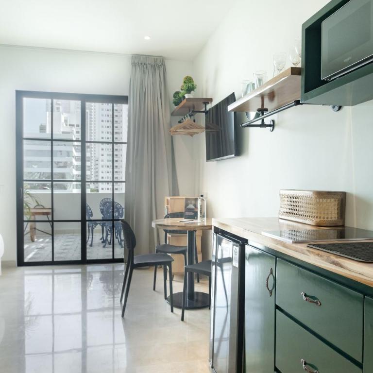 Layali House by Wynwood House - Apartment with Balcony - 9