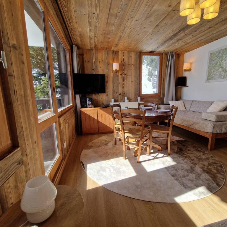 Appartement cosy avec balcon, pieds des pistes, Wi-Fi, animaux acceptés - Méribel - FR-1-355-192 - Appartement (4 Adultes) - 6