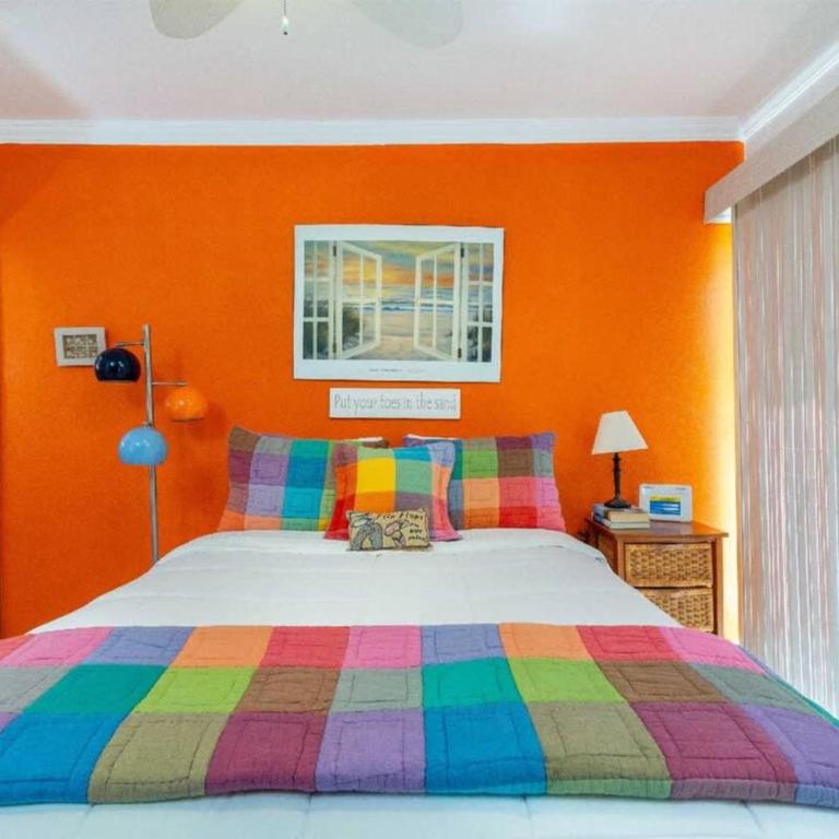Charming & Cozy Beachfront Condo Las Olas I 19 - Apartment - 11