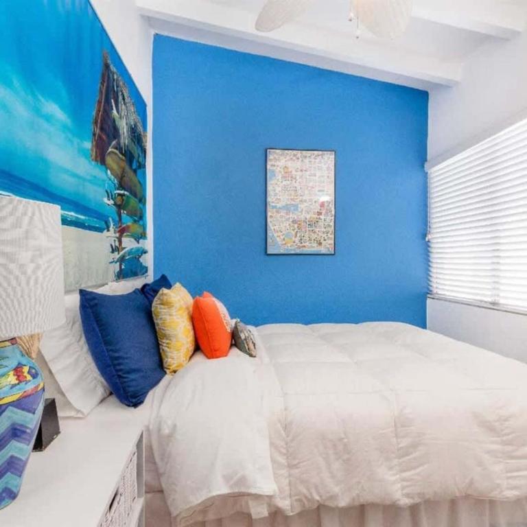 Charming & Cozy Beachfront Condo Las Olas I 19 - Apartment - 15