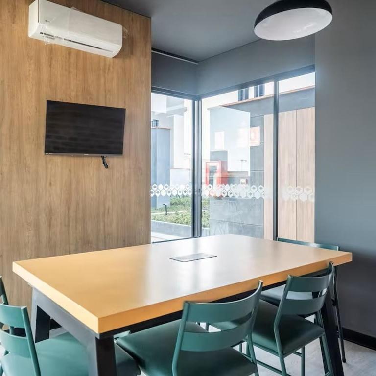 Modern 2BR in Miraflores, Pool, Walk to Larcomar - Two-Bedroom Apartment - 32