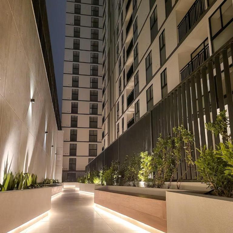 Modern 2BR in Miraflores, Pool, Walk to Larcomar - Two-Bedroom Apartment - 40