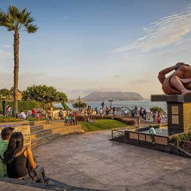 Modern 2BR in Miraflores, Pool, Walk to Larcomar - Two-Bedroom Apartment - 44