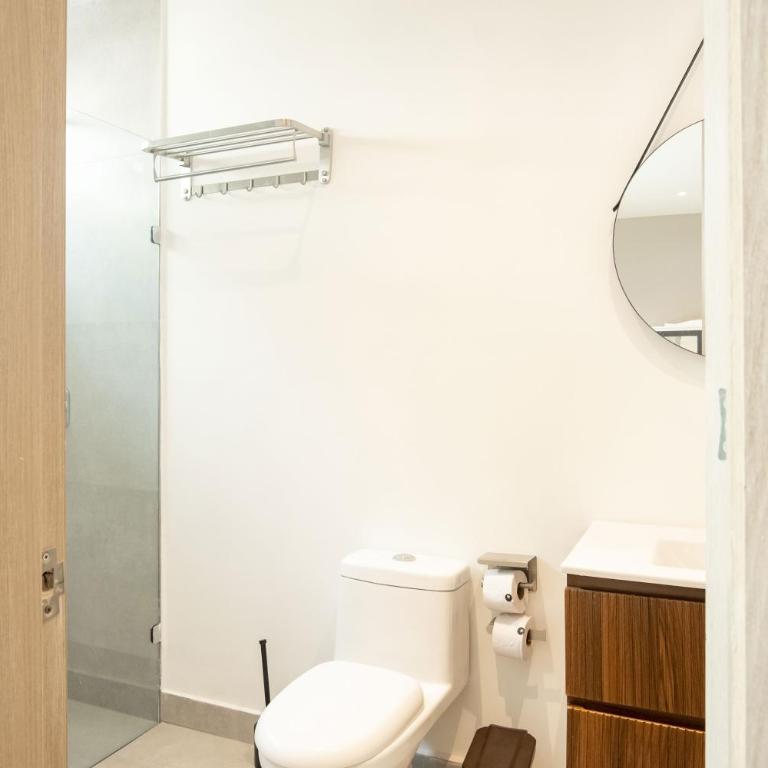 Layali House by Wynwood House - Four-Bedroom Deluxe Apartment - 8