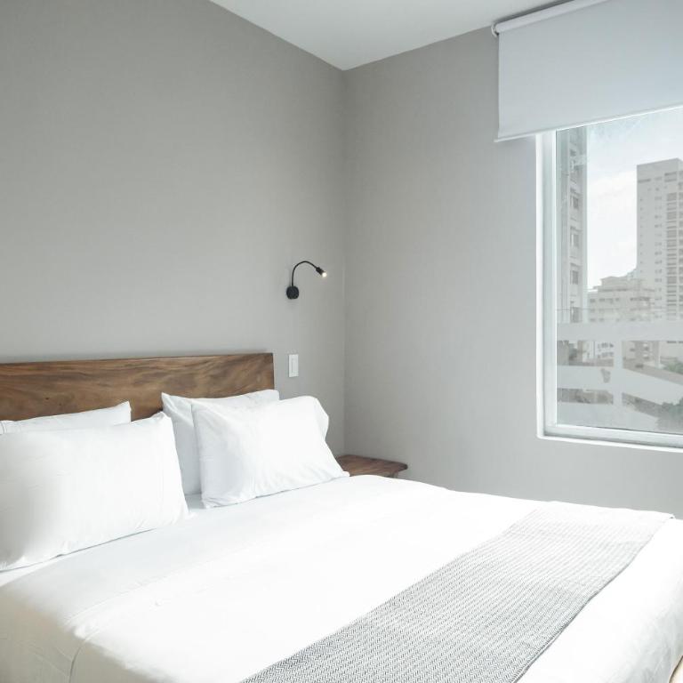 Layali House by Wynwood House - Four-Bedroom Deluxe Apartment - 9