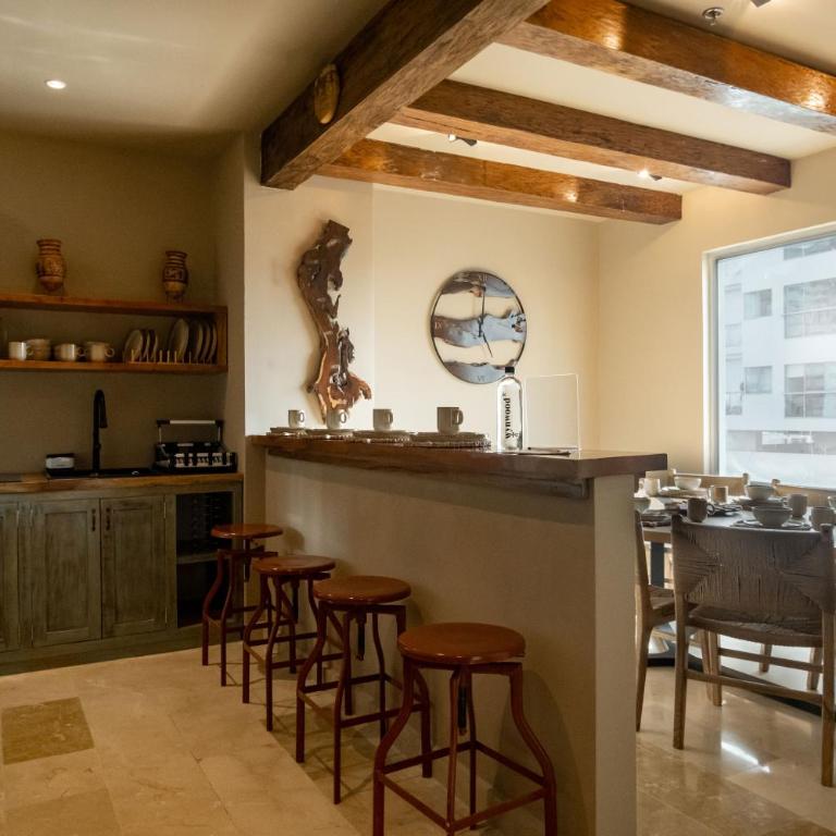 Layali House by Wynwood House - Four-Bedroom Deluxe Apartment - 2