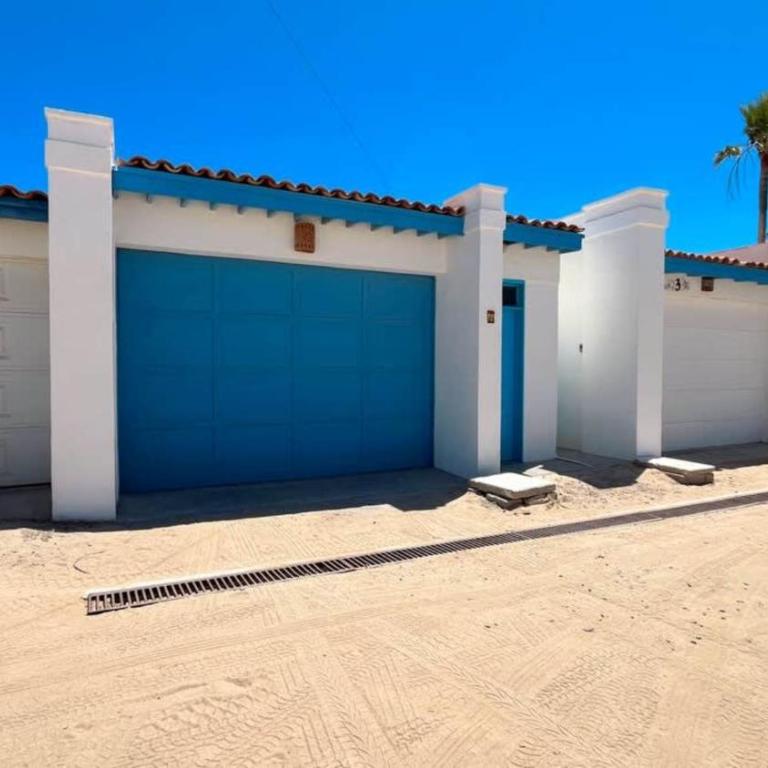 Cozy & Colorful Beachfront Condo Las Olas II 4 - Apartamento - 26