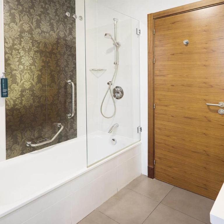 Hilton Garden Inn Sevilla - Habitación Doble - 2 camas - 4
