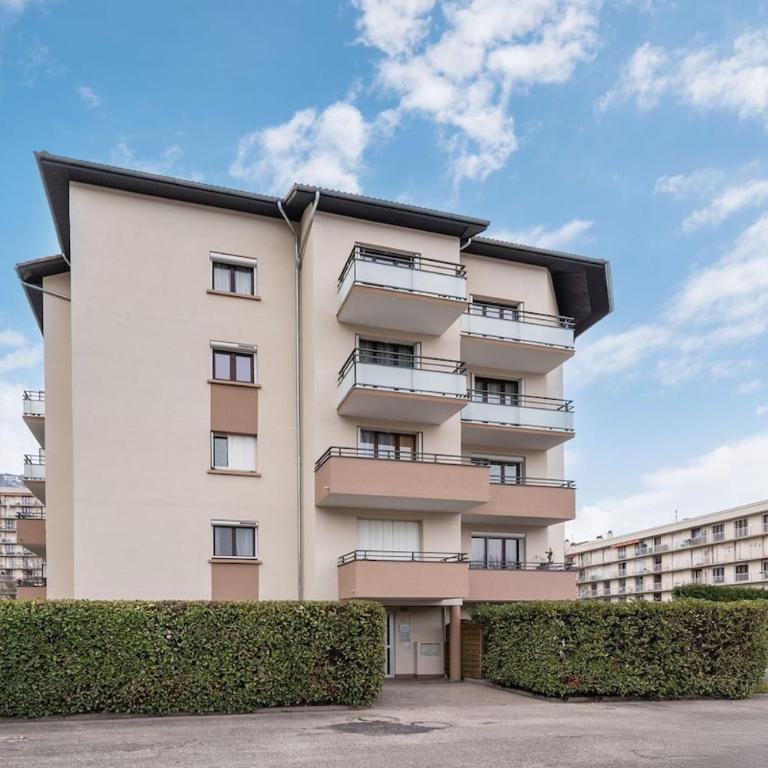 Appartement Cosy - RDJ- 2 Chambres - Parking Privée - Appartement 2 Chambres - 14