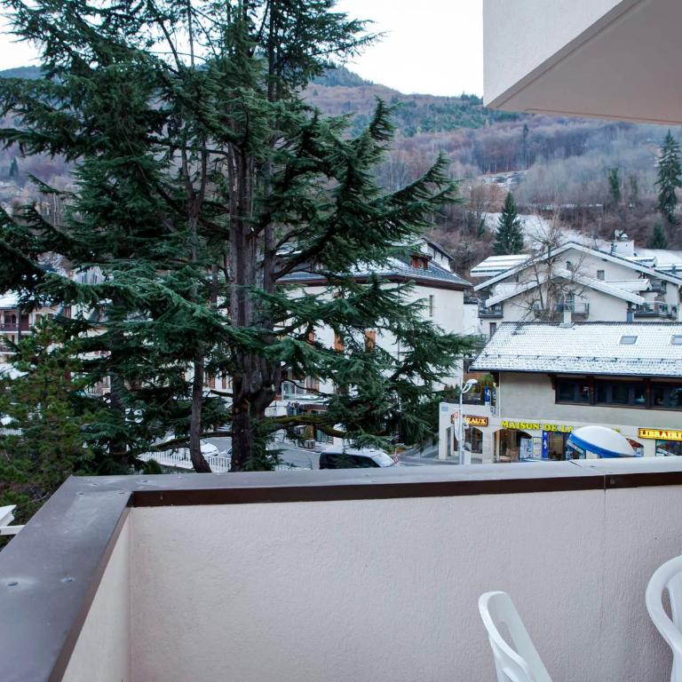 Studio rénové 2* pour 4 pers, Brides-les-Bains, avec Wifi et parking - Studio - 9