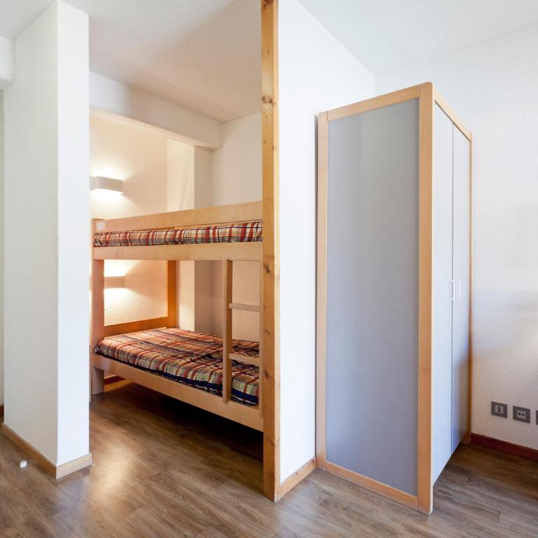 Studio 4 Pers avec Balcon, WiFi et Parking - Studio - 10