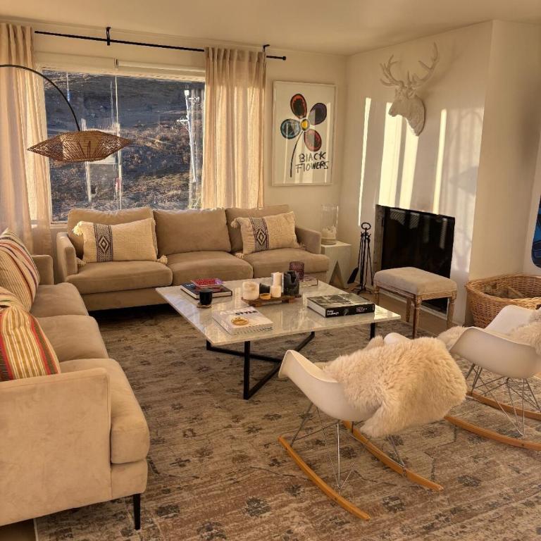 Bright ski in out in La Parva - One-Bedroom Apartment - 14