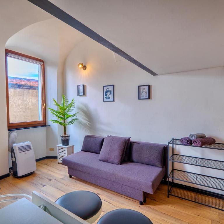 san remo apartment center - Two-Bedroom Apartment - 4