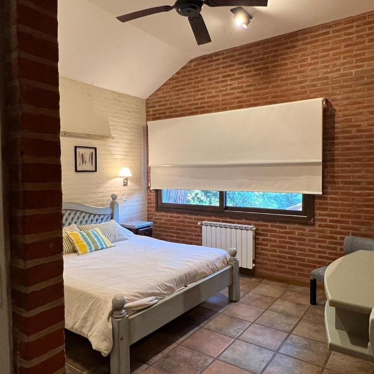 Casa para 16 personas en el corazon de Carilo - Casa de 6 dormitorios - 15
