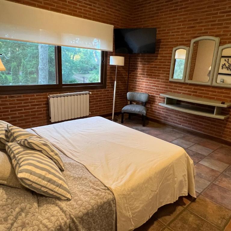 Casa para 16 personas en el corazon de Carilo - Casa de 6 dormitorios - 21