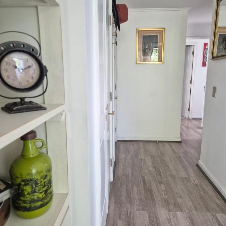 Departamendo en barrio El Golf - Two-Bedroom Apartment - 10