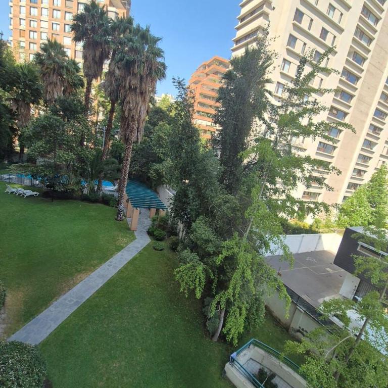 Departamendo en barrio El Golf - Two-Bedroom Apartment - 21
